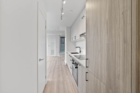 For Lease - 5 Quarrington Lane Unit# 1711, Toronto, Ontario - Photo 4
