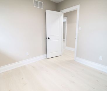 **ALL INCLUSIVE** Stunning main unit in St. Catharines!! - Photo 6