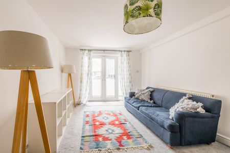 2 bedroom apartment to rent - Photo 3