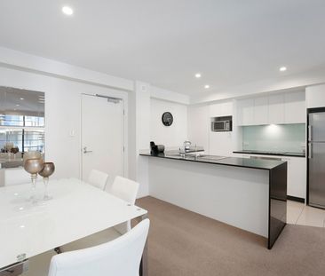 FULLY FURNISHED EXECUTIVE APARTMENT - Photo 1
