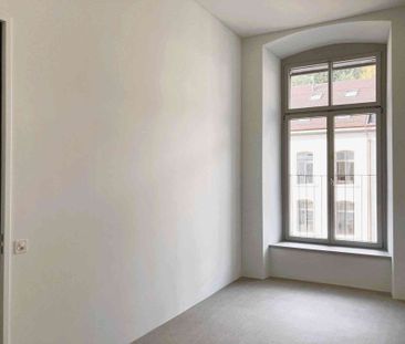 2.5 Zimmer, 94 m², 2. Stock - Photo 1