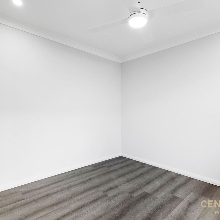 Modern 2 Bedroom Granny Flat with Nbn and Water Usage Included !! - Photo 1