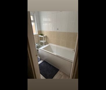 Room in a Shared Flat, Harcourt Road, E15 - Photo 6