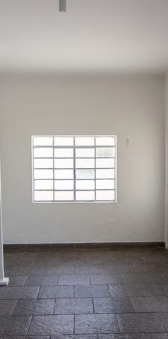 Casa para alugar com 200m², 3 quartos e 1 vaga - Photo 1