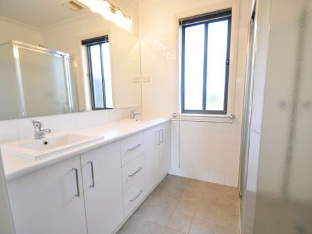 LUXURY LIVING!! - Photo 5