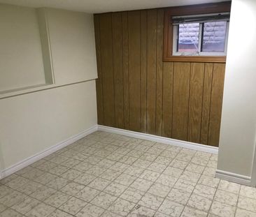 For Lease - 184 Livingstone Avenue Unit# Lower, Toronto, Ontario - Photo 3