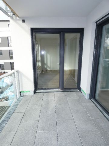 Neubau/Erstbezug: Modern geschnittene 2-Zimmer-Wohnung in zentraler Lage! - Photo 2