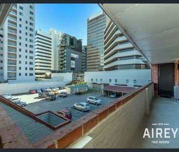 Cosy & convenient two bedroom in amazing location! - Photo 6