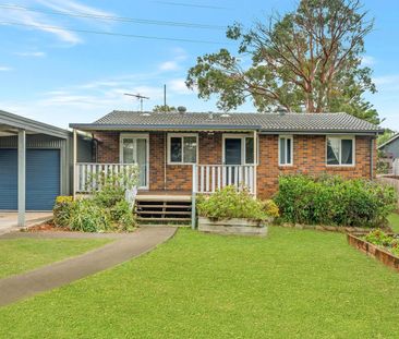 Well-Presented Family Home with Expansive Outdoor Living - Photo 4