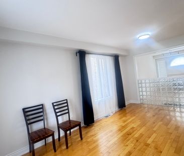 For Lease - 3364 Hayhurst Crescent, Oakville, Ontario - Photo 1