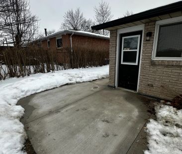 52 Fieldgate Drive #Lower - Photo 6