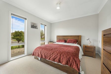 COMFORTABLE TWO BEDROOM HOME IN DELACOMBE - Photo 5