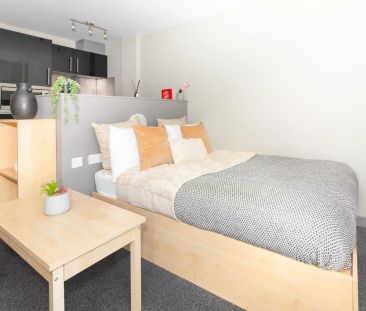 Standard Studio - Photo 2