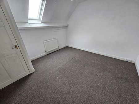 2 bed Terraced - To Let - Photo 5