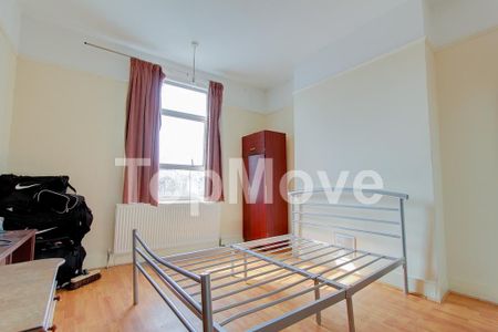 House share to rent - Photo 3