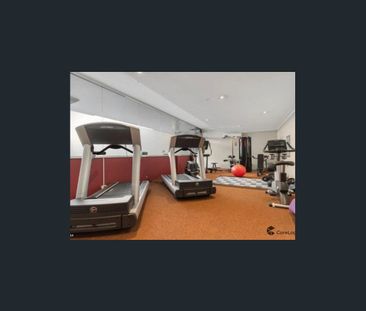 Elegance Minutes from University or CBD Light-Filled Art Deco Brick... - Photo 6