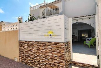 2 BEDROOM VILLA IN MIL PALMERAS