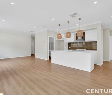 Beautifully Presented Home Close to All Amenities - Photo 2