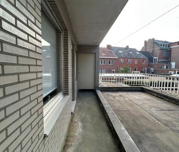 Appartement met 2 slaapkamers midden in het centrum - Photo 1
