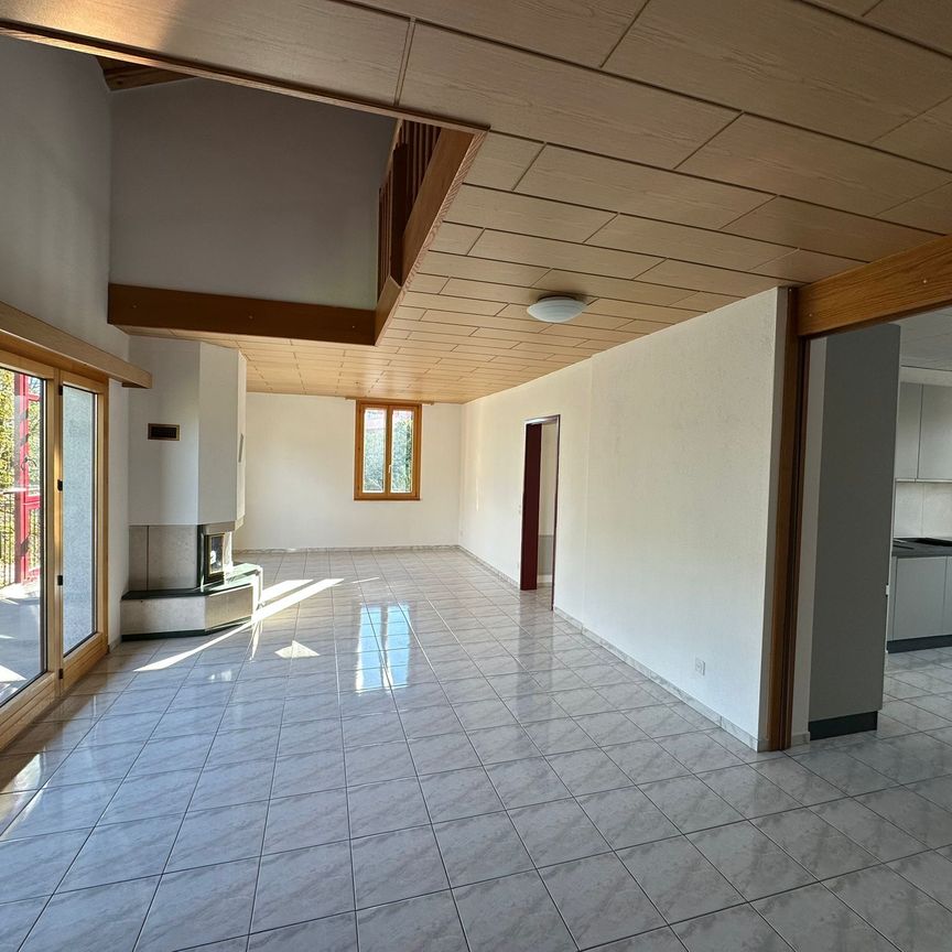 GRANDE APPARTAMENTO IMMERSO NEL VERDE - Foto 1