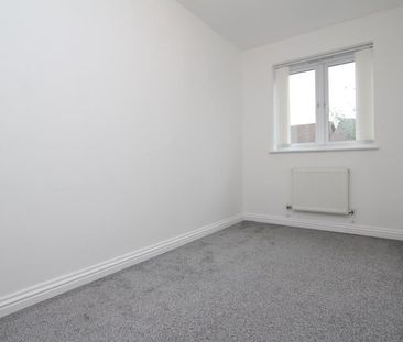 3 bedroom detached house to rent - Photo 2