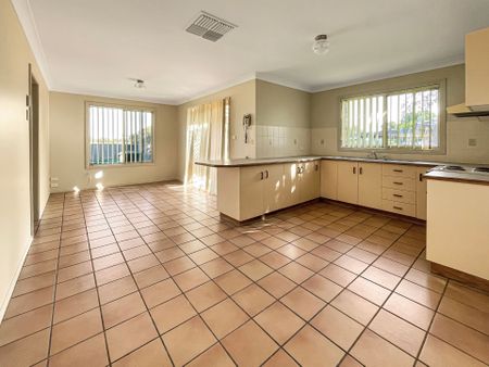 Three bedroom home in Eastridge - Photo 5