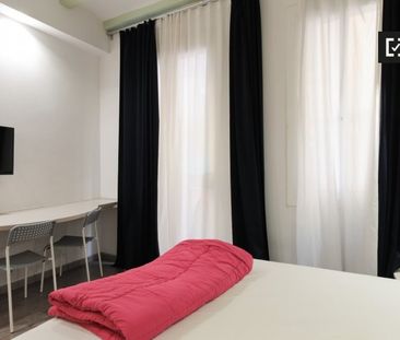 barcelona, Catalonia 08001 - Photo 1