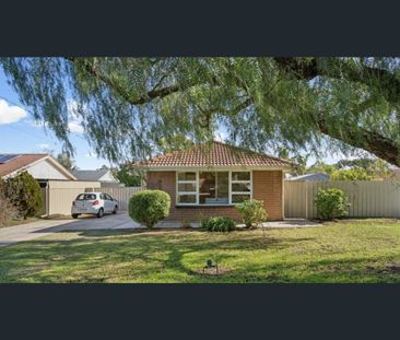 31 Adrian Street, Christie Downs, SA 5164 - Photo 3