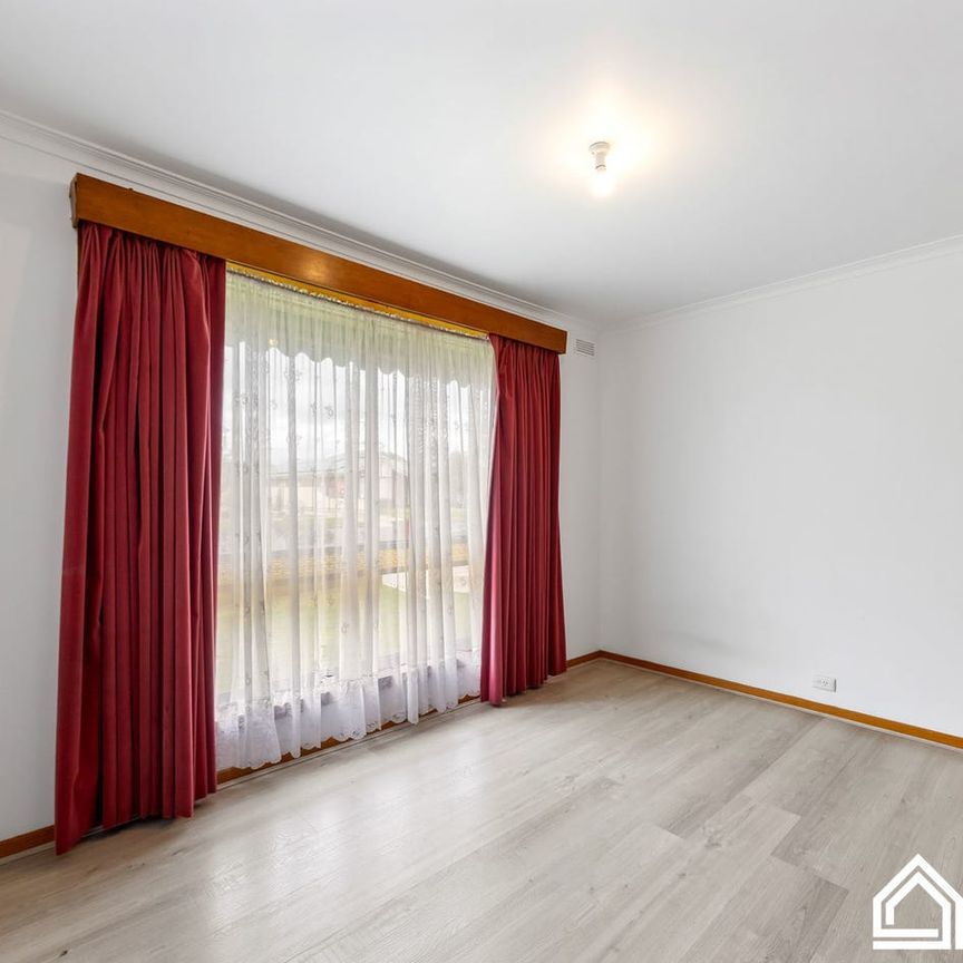 119 Walker Street, Sebastopol, Vic 3356 - Photo 1