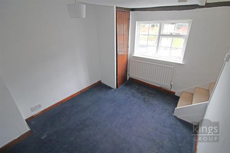 3 bedroom terraced house to rent - Photo 2