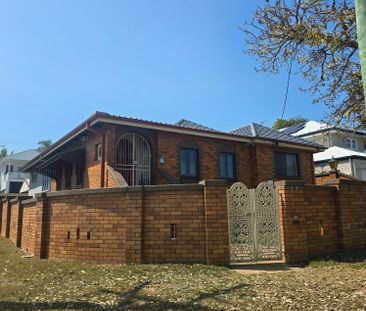 Wavell Heights - Photo 5