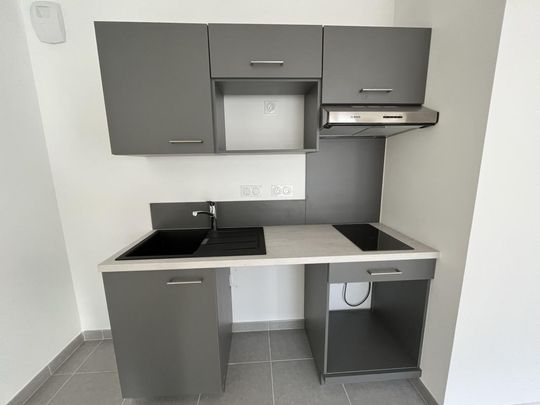 Location Appartement 1 pièce 29m² ANGERS 49000 - Photo 1
