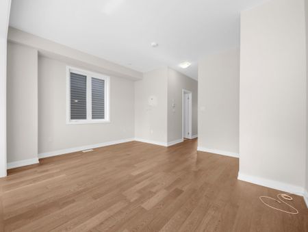 For Lease - 6 Sun Haven Lane, Thorold, Ontario - Photo 2