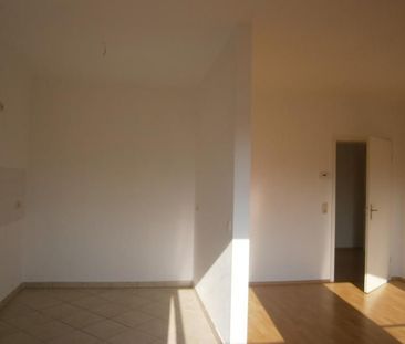 TOLLE 2-Zi. SINGLE-Wohnung im DG mit Lift und Fußbodenheizung! - Photo 5