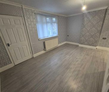 Melville Close - Photo 2