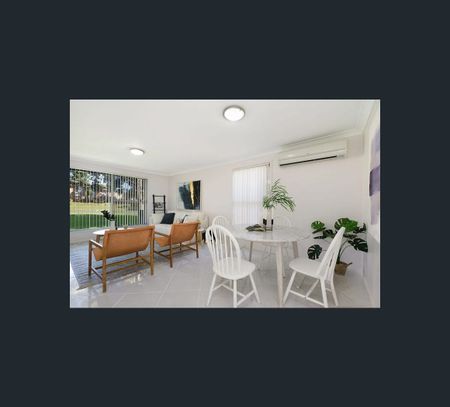 33 Evelyn Cres, Thornton, NSW 2322 - Photo 2