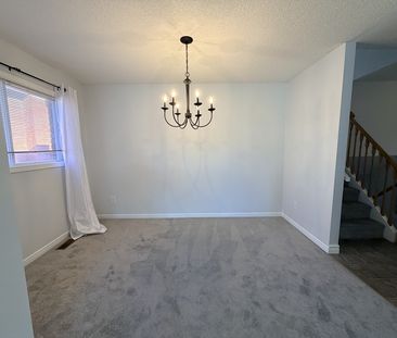 East Barrie: 3+1 Detached Home, Buchanan St. - Photo 2