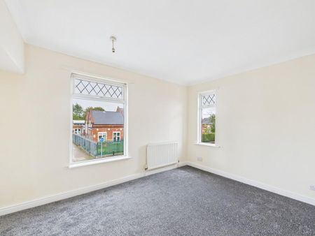 2 bedroom end of terrace house to rent - Photo 3