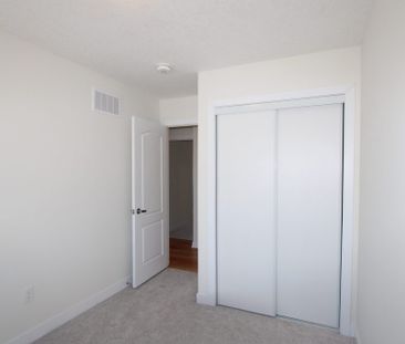 25 Baskett St- Lease - Photo 4