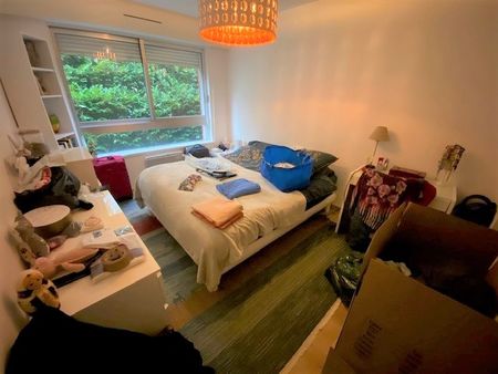 Location Appartement 3 pièces 77m² LILLE 59000 - Photo 4