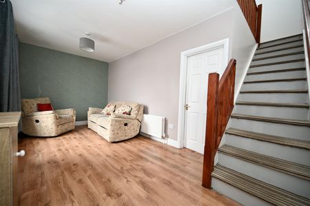 12 James Street, Newtownards, BT23 4DY - Photo 2