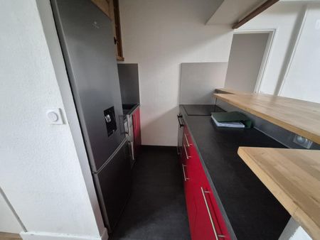 Location Appartement 3 pièces 57m² LILLE 59800 - Photo 4