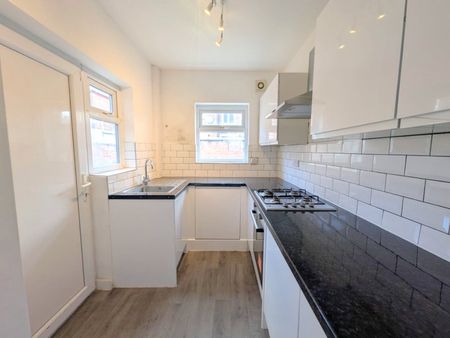 Ashkirk Street, Manchester, Greater Manchester, M18 8LS - Photo 3