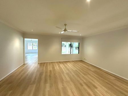 49 Brolga Street, Port Douglas QLD - Photo 3