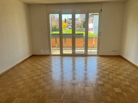 BEL APPARTEMENT DE 4 PIECES, EN SINGINE - Photo 4