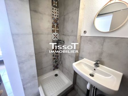 Location Appartement 1 pièce 12m² NIMES 30900 - Photo 2