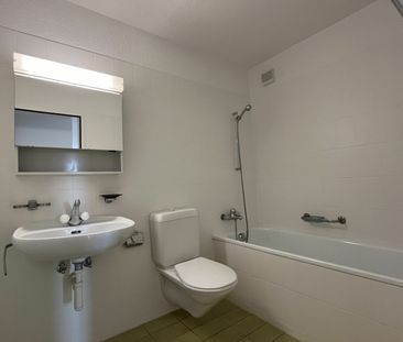 4.5 Zimmer, 101 m², 2. Stock - Photo 4