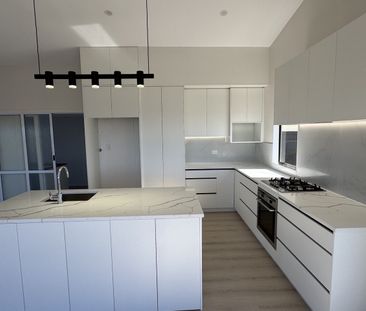 Property Management5 Moorgreen Heights, Torbay - House for Rent - Photo 5