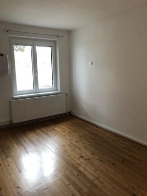 Attraktive, gut geschnittene Mietwohnung mit Balkon! - Photo 1