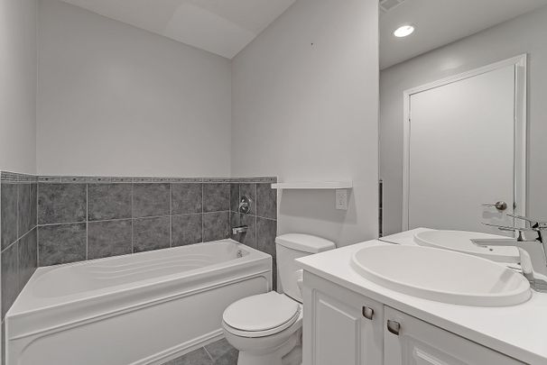 For Lease - 410 Queens Quay Unit# 414, Toronto, Ontario - Photo 1